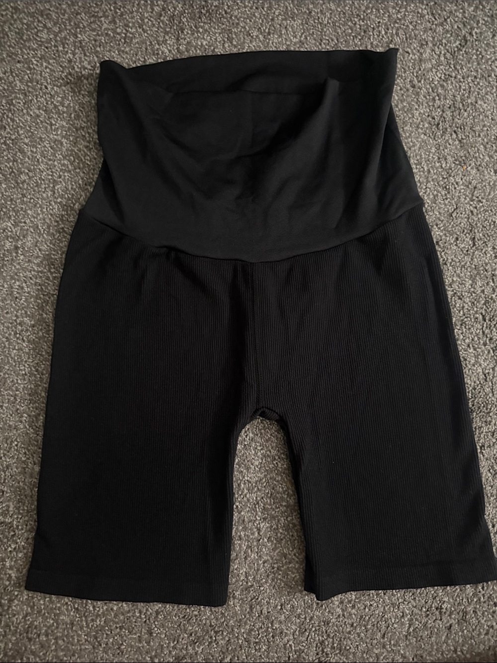 Isabel Maternity Black Seamless Ribbed Bike Shorts Size Medium